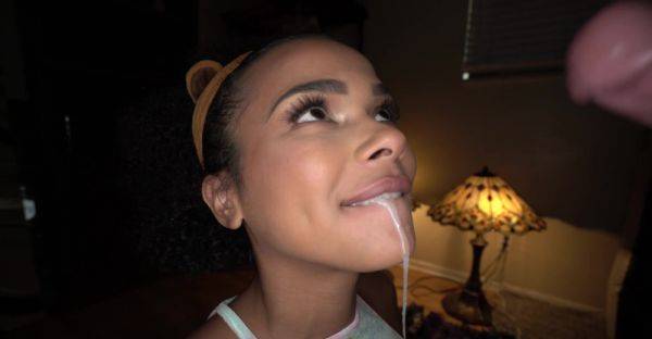 Sensual ebony teen loves the taste of fresh sperm after marvelous cam sex - xbabe.com on systemporn.com