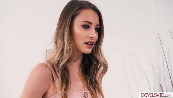 Stepdad Fucks Teen Stepdaughter Kyler Quinn's Tight Ass - xxxfiles.com on systemporn.com