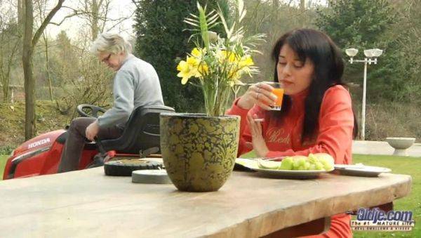 Do Not Disturb me! - porntry.com on systemporn.com