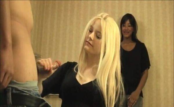 Clothed amateur blonde proves her mom that she knows how to satisfy a man - xbabe.com on systemporn.com
