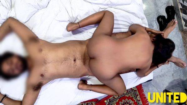 Hindi Sex - Stepbrother-in-law His Stepsister-in-laws Discount, New Viral Mms Oyo Room Desi Indian Video - desi-porntube.com - India on systemporn.com