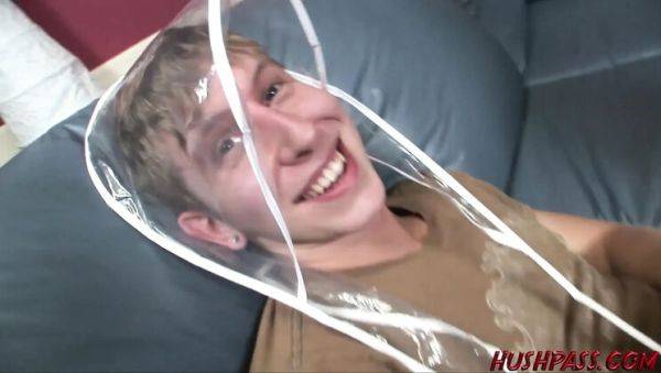 Wild Sex with Nerdy Danny Wylde and Hot MILF Alana Evans - Big Tits Blowjob Facial - veryfreeporn.com - Britain on systemporn.com