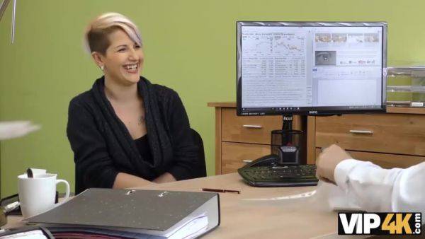 Necesita Dinero Para Su Negocio With Lussy Sweet - upornia.com on systemporn.com