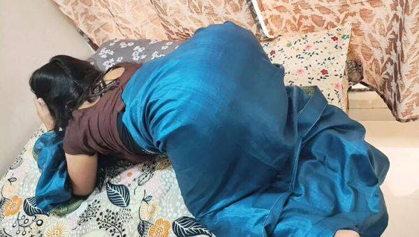 Desi Bhabhi Yoga Fuck with Mumbai Ashu - Homemade Indian Sex in Kitchen and Bathroom - xxxfiles.com - India on systemporn.com