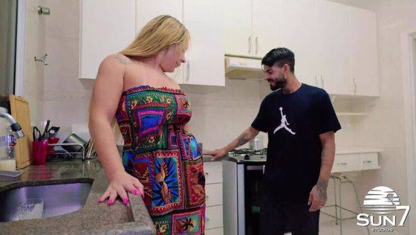 Hot Latina Stepmom Sucks Godson's Cock in Secret Kitchen Fuck - Cum Swallow & Dirty Sink Action - xxxfiles.com - Brazil - Portugal on systemporn.com