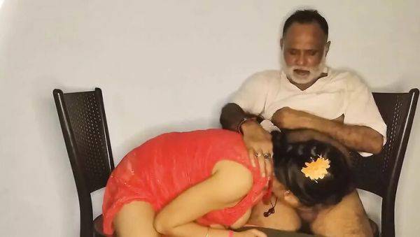 Hot Step Sister In-Law Romantic Foreplay Lip Kissing Sucking Her Big Nipples Boobs - veryfreeporn.com - India on systemporn.com