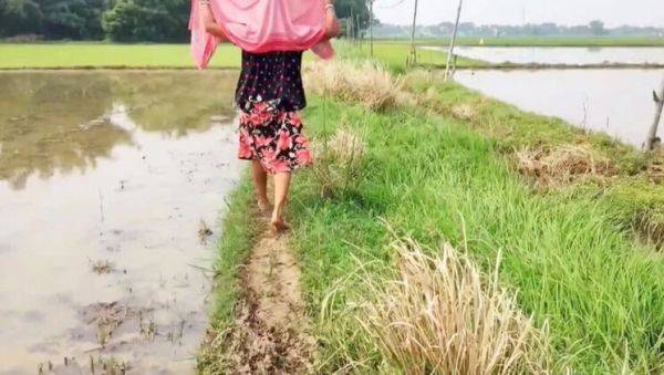 Desi Village Wife Home Alone Fucks Neighbor Man - Outdoor Sex & Creampie - veryfreeporn.com - India - Bangladesh on systemporn.com