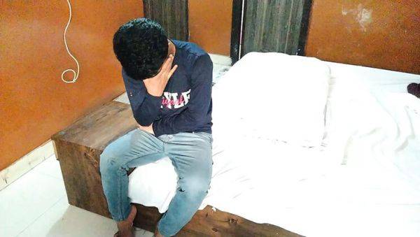 Sunlight Cream Massage: Indian Wife Cheats with Big Cock Doggy Style Fucking - porntry.com - India on systemporn.com