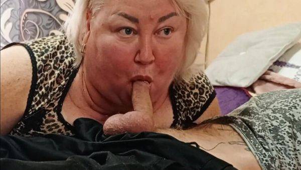 Stepmom's Surprise Blowjob with Cum in Mouth and Swallowing - porntry.com on systemporn.com