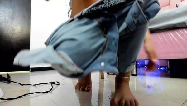 Salome Collucci Teen Latina Model Dresses Up & Masturbates to Anime Hentai Show - porntry.com - Colombia on systemporn.com