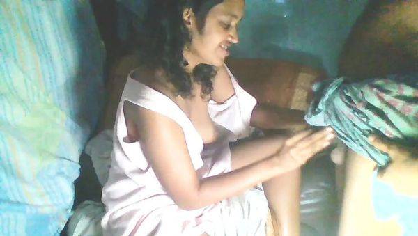 Hot Sri Lankan MILF Tina Baby Widow Vacation Fuck - Big Natural Tits & Ass - porntry.com - Sri Lanka on systemporn.com