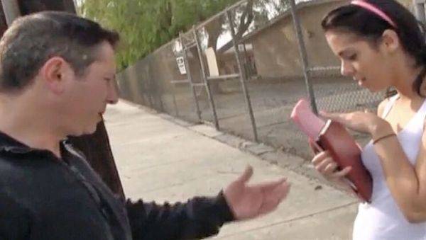 Stepdaughter Blows Stepdad After Getting Caught Skipping School - porntry.com - Britain on systemporn.com