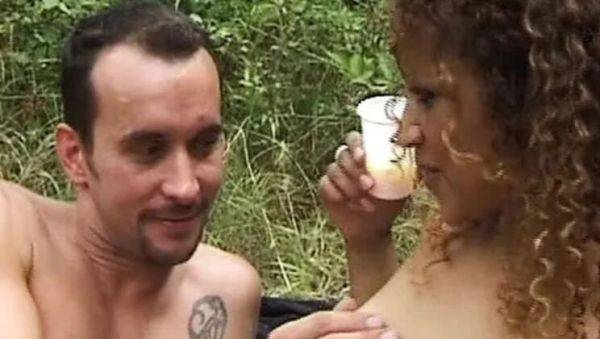 Fantastic French amateur Alycia Lopez outdoor anal and blowjob hardcore - veryfreeporn.com - France on systemporn.com