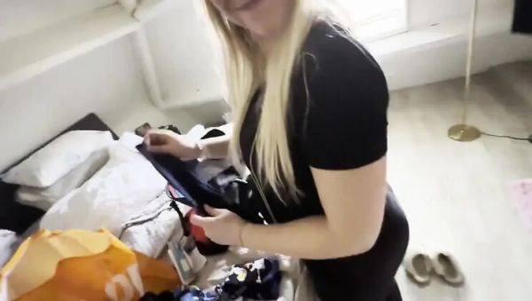 8 Months Pregnant Siswet Gives Intense Blowjob and Facial Cumshot - porntry.com - Netherlands on systemporn.com
