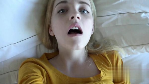 Kate Bloom Hot Homemade Fuck with Big Natural Tits and Blowjob - veryfreeporn.com - Britain on systemporn.com