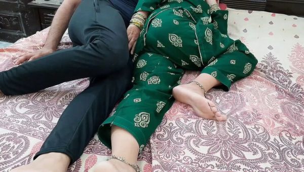 Desi Mother In Law Hotel Room Blowjob and Rough Sex with QueenbeautyQB - veryfreeporn.com on systemporn.com