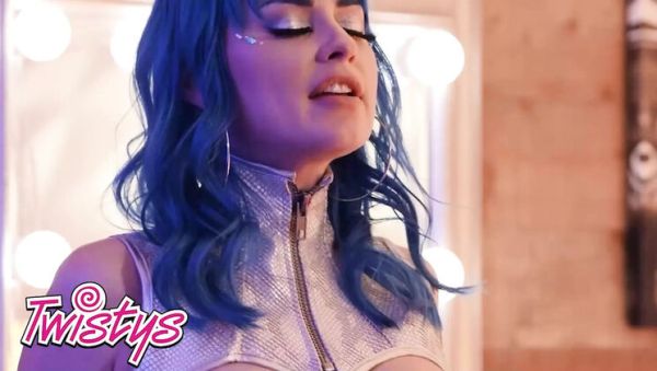 Twistys: Jenna Foxx and Jewelz Blu Caught Peeking Leads to Steamy Lesbian Surprise with Big Tits and Fingering - veryfreeporn.com - Britain on systemporn.com