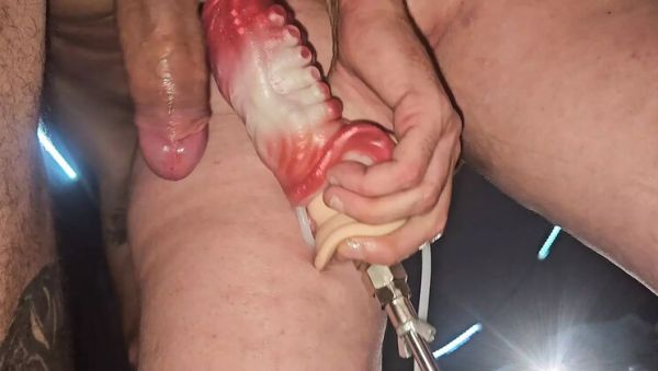 Close Up Fucking Machine Makes Sexy Wife Squirt Hard - Big Ass Australian Babe Gushing Orgasm - xxxfiles.com - Britain - Australia on systemporn.com