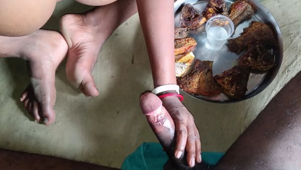 Desi Bhabhi Drunk and Sucking Cock - Yousokhona Homemade Indian Sex - porntry.com - India on systemporn.com