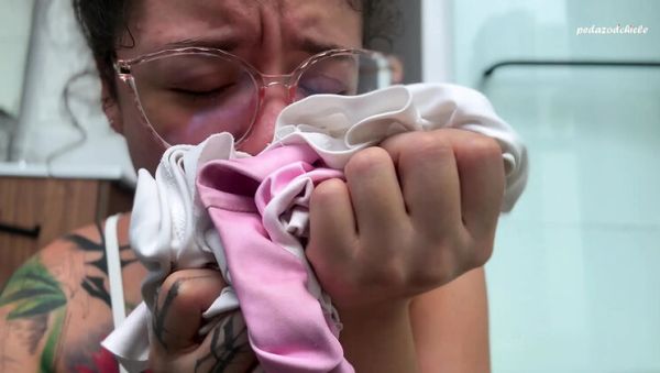 Dirty Giantess Smells Clothes and Farts - Hairy Armpits & Bush Solo Fetish - xxxfiles.com - Spain on systemporn.com