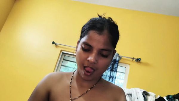 Indian Village Hot Wife Sonali Sanu Homemade Fucking with Big Natural Tits and Huge Cock - veryfreeporn.com - India on systemporn.com