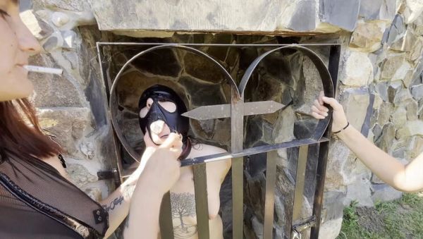 Mistress Zeida French Lezdom Human Ashtray - Skinny Slave Girl Tongue Punishment Extreme BDSM - veryfreeporn.com - France - Romania on systemporn.com