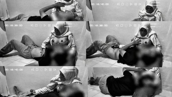 Malaysian High School Girl in Hijab Gives Handjob in Classroom - Amateur Teen with Big Tits - veryfreeporn.com - China - India - Malaysia on systemporn.com