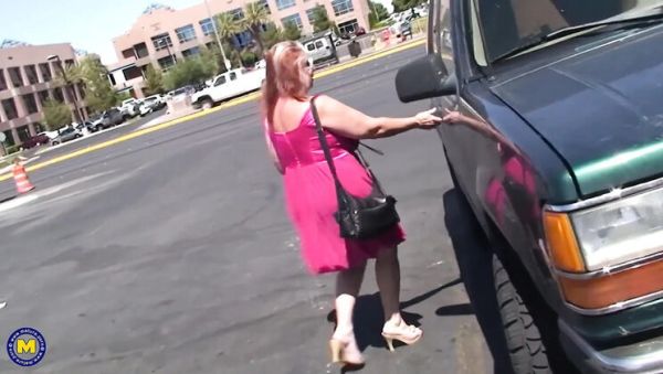 Slut Deb Fisted Hard in Garden by Chunky Mature MILF - porntry.com - Britain on systemporn.com