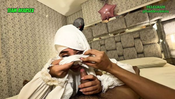 Homemade Arab Teen Teacher Fucks Husband - Sweet Egyptian Chick Moans Loud - porntry.com - Egypt on systemporn.com