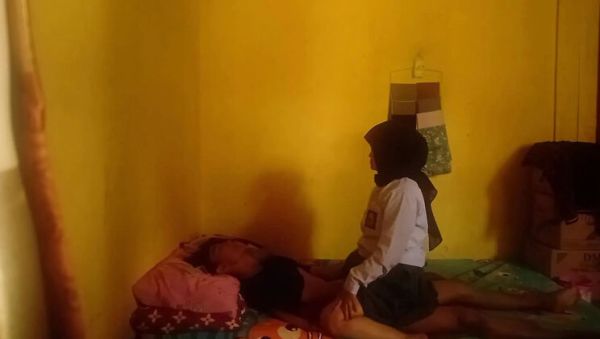 Indonesian Teen Hijab Homemade - Uncle Fucks Tight Pussy After School Creampie - porntry.com - Indonesia on systemporn.com