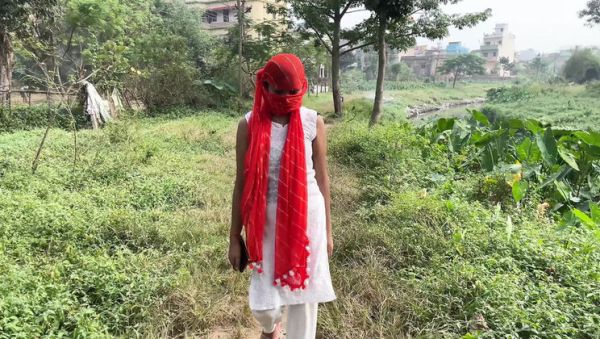 Jungle Outdoor Fast Sex with Laxmi - Desi Bhabhi Anal Blowjob Public Show - porntry.com on systemporn.com