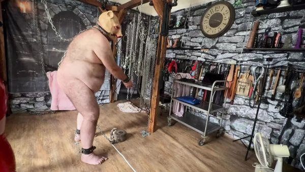 Domina Satana Spanking Her Piggy Slave - BBW Femdom Punishment & Humiliation - porntry.com - Britain on systemporn.com