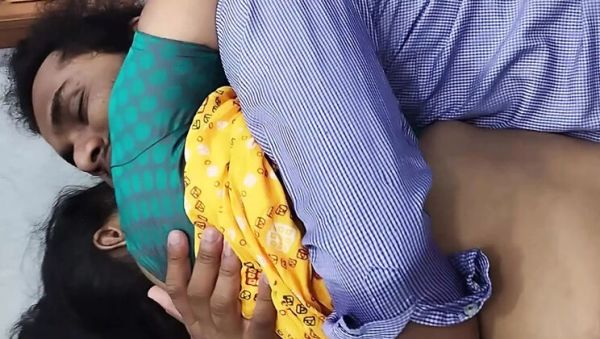 Mallu Couple Hot Romance: Navel Licking and Pussy Licking in Homemade Video - xxxfiles.com - India on systemporn.com
