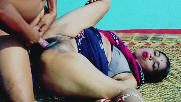 Bhabhi Ji In Soma Bhabhi Ko Uski Deor Ne Khatiya Me Ultake Chud Dala Ne Khub Mone Liya - desi-porntube.com - India on systemporn.com