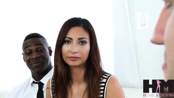 Jade Jantzen Devours Huge Cock in Horny Blowjob and Hardcore Fuck - porntry.com - Britain on systemporn.com