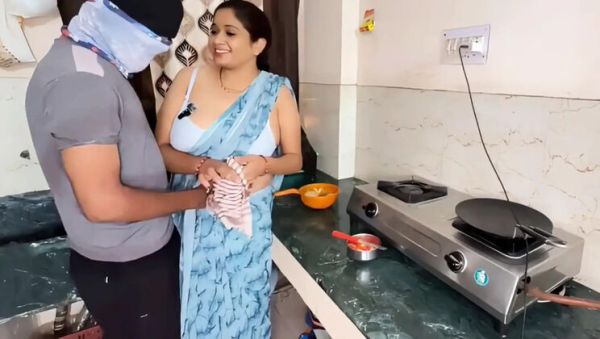 Indian Bhabhi Devar Kitchen Fuck Hindi Audio Lusty Sex - veryfreeporn.com - India on systemporn.com
