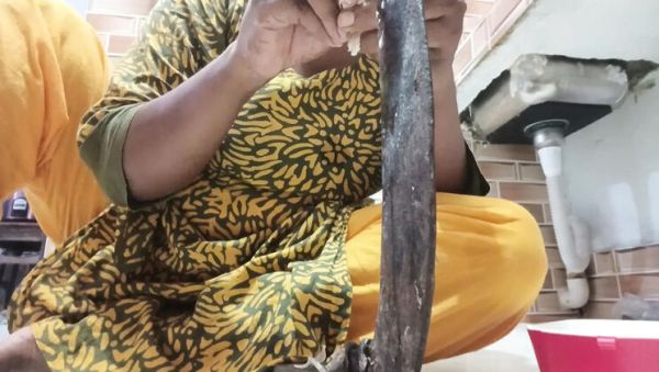 Desi Girl Hot Voice Story with Stepmom and Stepsister in Bengali Homemade - porntry.com on systemporn.com