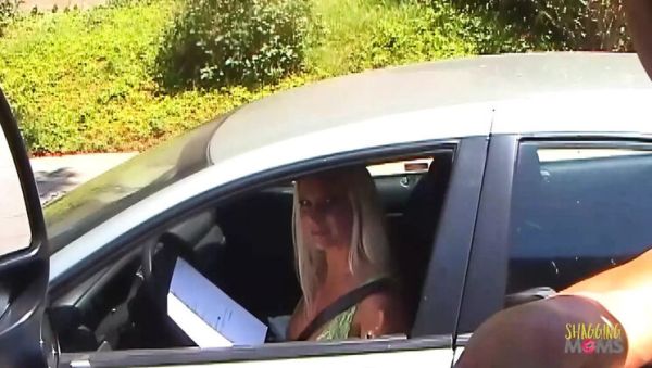 Devon Lee's Huge Tits & Big Breasts - Blowjob, Balls Licking & Hardcore Sex on Purple Bed - veryfreeporn.com - Britain on systemporn.com