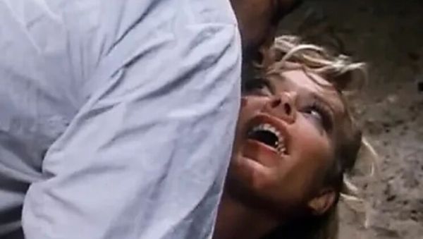 Kelly Trump Takes Roberto Malone's Big Cock For Hot Anal Sex & Cum In Mouth - xxxfiles.com on systemporn.com