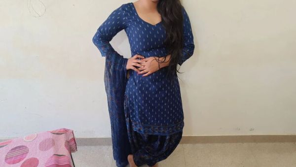 Desi Muslim Stepsister Hot MMS Blowjob in Hindi - porntry.com - India on systemporn.com