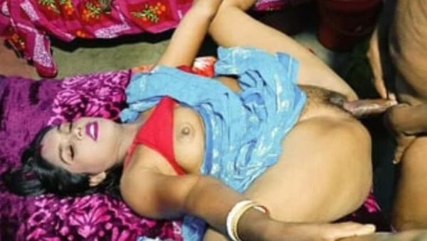 Desi Bhabhi Sali Hardcore Sex With Jamaibabu In Village - Indian Homemade Blowjob & Facial - porntry.com - India on systemporn.com