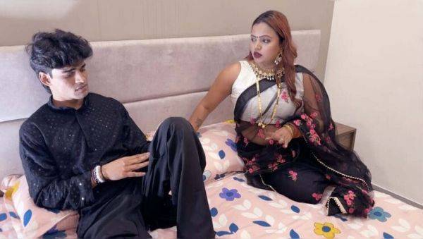 Angry Stepson Seduced by Stepmom in Bedroom - Hindi Audio HD - porntry.com on systemporn.com