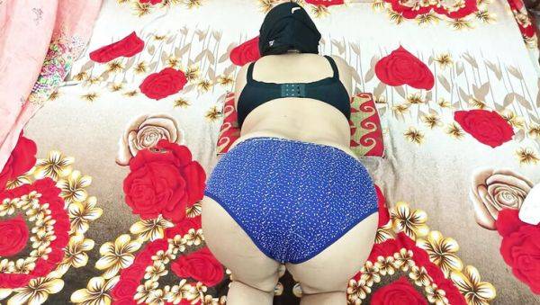 Desi Indian Girlfriend Gets Intense Anal Orgasm - Hindi Audio HD - veryfreeporn.com - India on systemporn.com