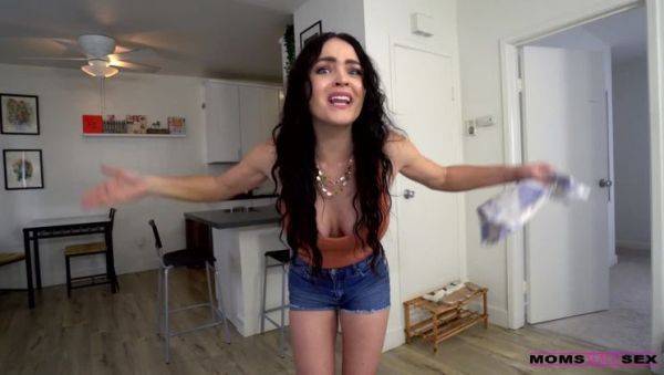 Moms Big Happy Family - S13:E7 - veryfreeporn.com on systemporn.com