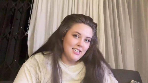 Big Boob BBW Aliceqii Masturbates to Quivering Orgasm in Christmas Outfit - veryfreeporn.com - South Africa on systemporn.com