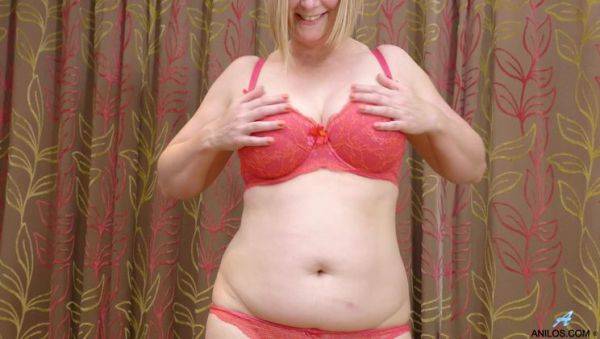 Hairy Pussy - veryfreeporn.com on systemporn.com