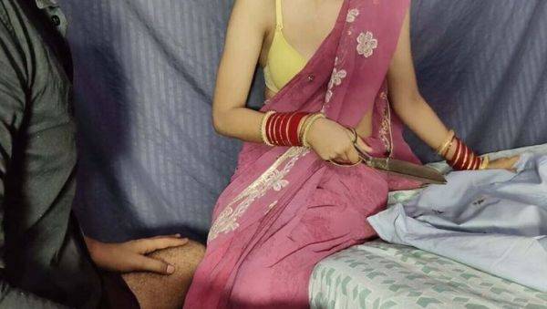 Desi Tailor Fucks Hot Bhabhi in Tailor Shop - Hardcore Rough Sex - veryfreeporn.com - India on systemporn.com