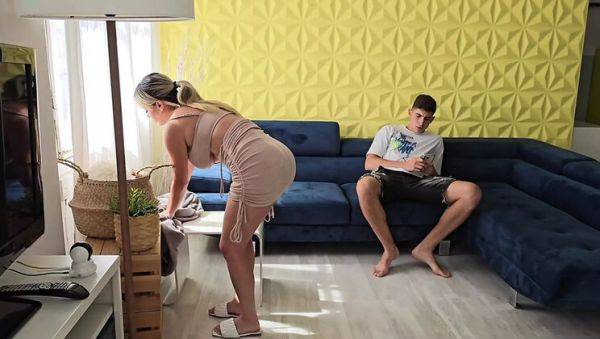 Hot Big Ass Latina MILF Tatiana Alvarez Takes It Rough in Doggy Style - veryfreeporn.com - Colombia on systemporn.com