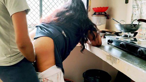 Hindi Sex In Desi Future Neighbors Boy - desi-porntube.com - India on systemporn.com