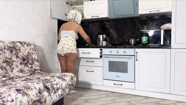 Stepmom Surprises StepSon with Breakfast and Anal Fuck - Homemade MILF Action - veryfreeporn.com on systemporn.com